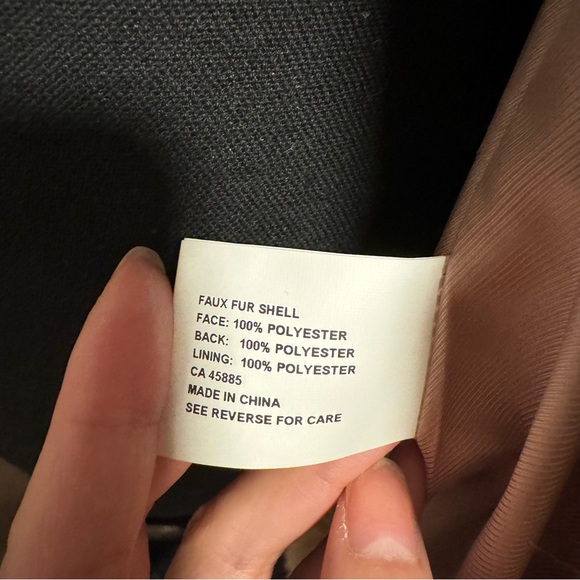 [Michael Kors] Faux Fur Jacket - Picture 3 of 5